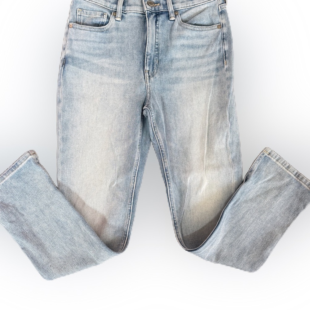 Banana Republic Women’s High Rise Slim Light Blue Jeans. Size 27